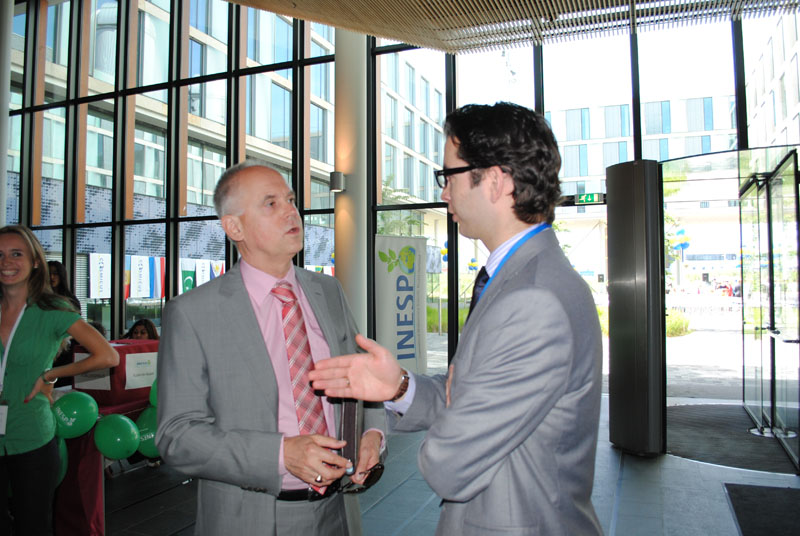 INESPO 2010 (300)